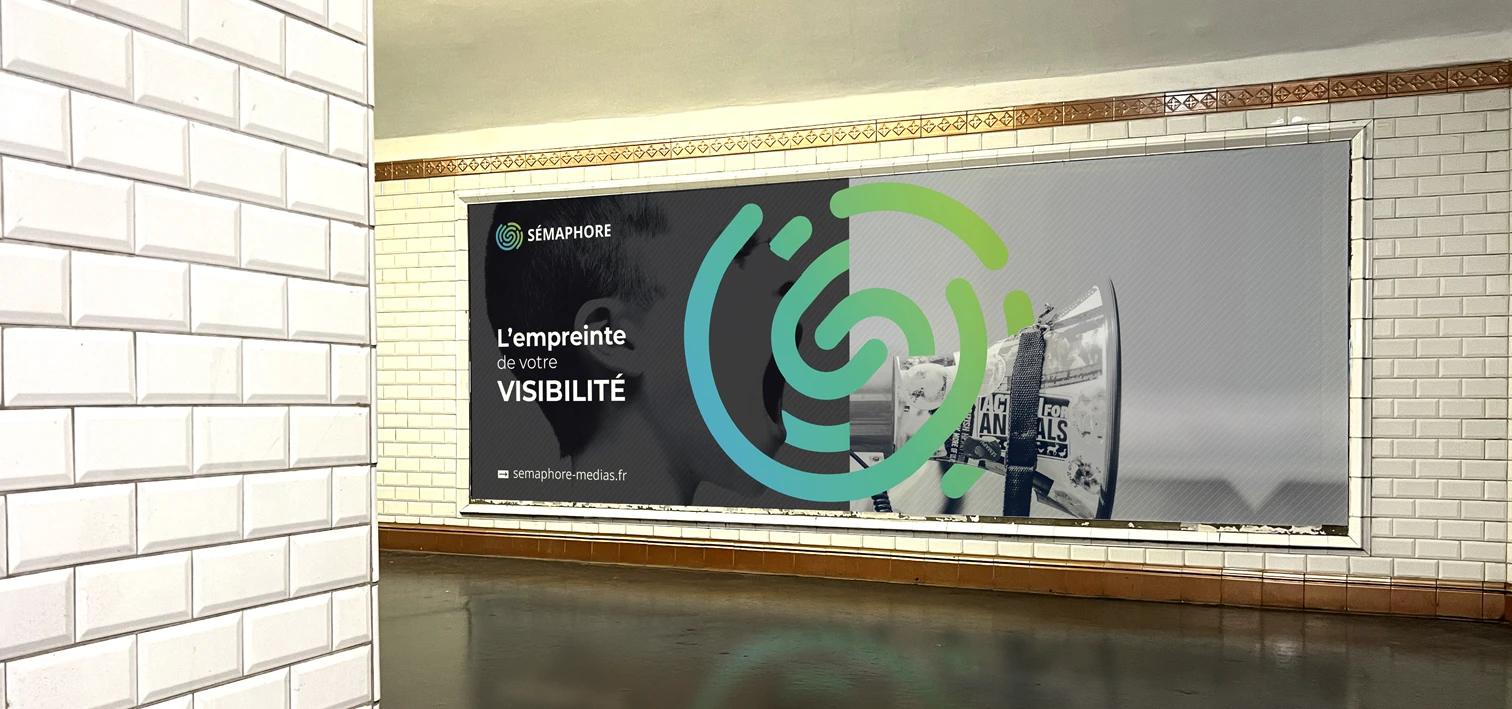 Semaphore Medias out-of-home advertising, metro platform